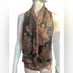 Oscar de la Renta Black and Red Paisley Scarf